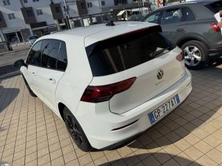 VOLKSWAGEN Golf usata, con Autoradio