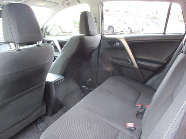 TOYOTA RAV 4 usata, con Start/Stop Automatico