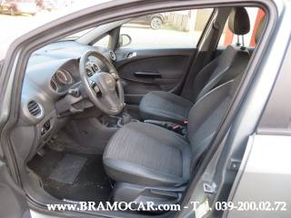 OPEL Corsa usata, con ESP