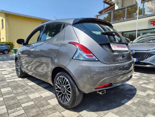 LANCIA Ypsilon usata, con Airbag laterali