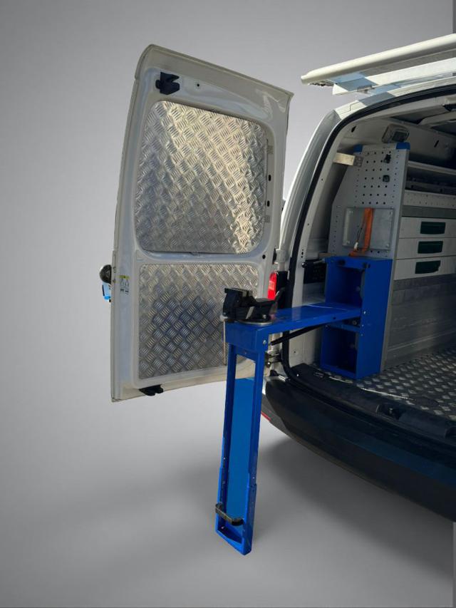 VOLKSWAGEN Caddy usata, con Marmitta catalitica