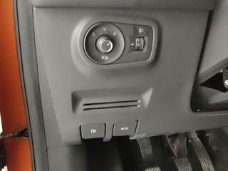 MG ZS usata, con Boardcomputer