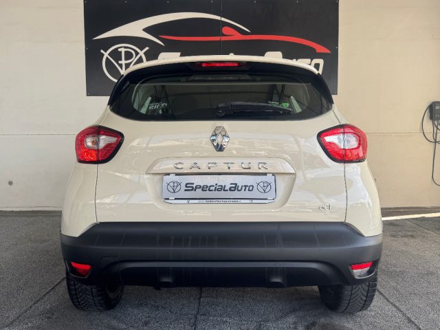 RENAULT Captur usata, con Sistema di navigazione
