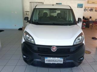 FIAT Doblo usata, con Sedile posteriore sdoppiato