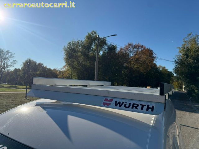 VOLKSWAGEN Caddy usata, con USB