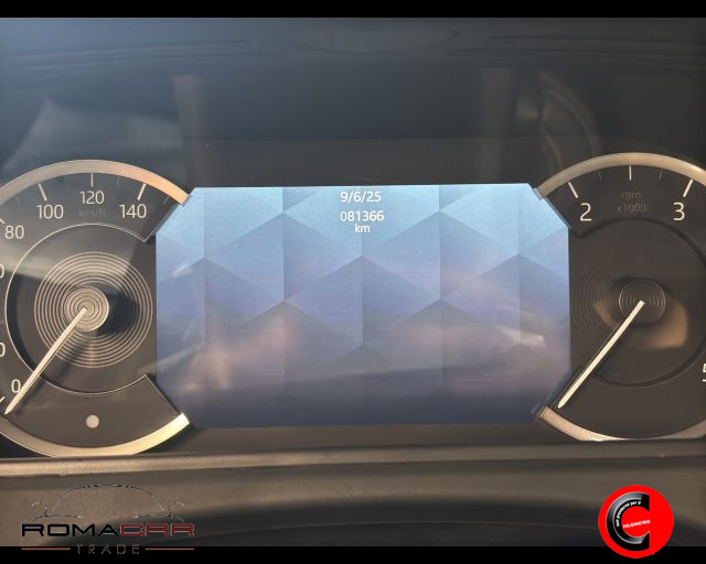 LAND ROVER Range Rover Velar usata, con Sedile posteriore sdoppiato