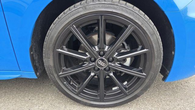 AUDI A1 usata, con Autoradio