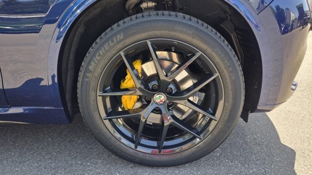 ALFA ROMEO Stelvio usata, con Autoradio