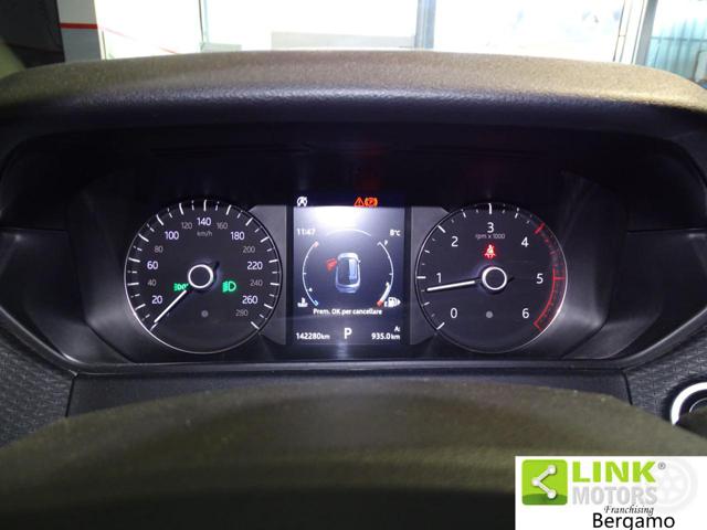 LAND ROVER Range Rover Velar usata, con Autoradio