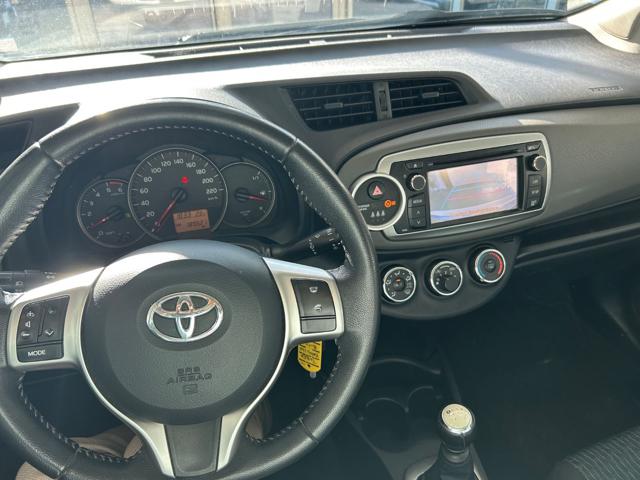 TOYOTA Yaris usata, con Controllo trazione