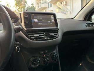PEUGEOT 208 usata, con Luci diurne
