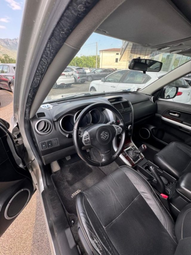 SUZUKI Grand Vitara usata, con Climatizzatore