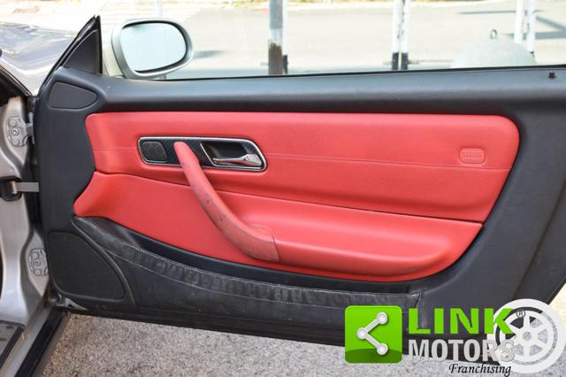 MERCEDES-BENZ SLK 200 usata 25
