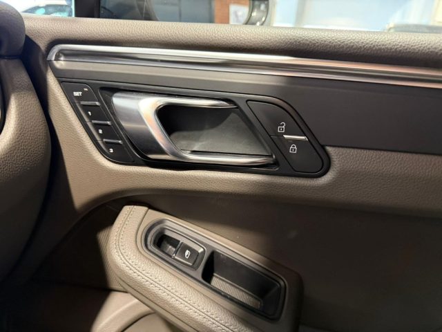 PORSCHE Macan usata, con ESP