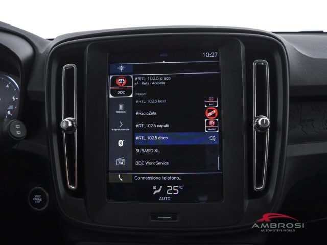 VOLVO XC40 usata 13