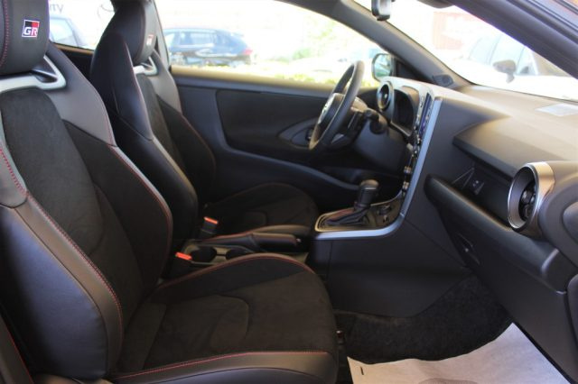 TOYOTA Yaris usata, con Controllo elettronico della corsia
