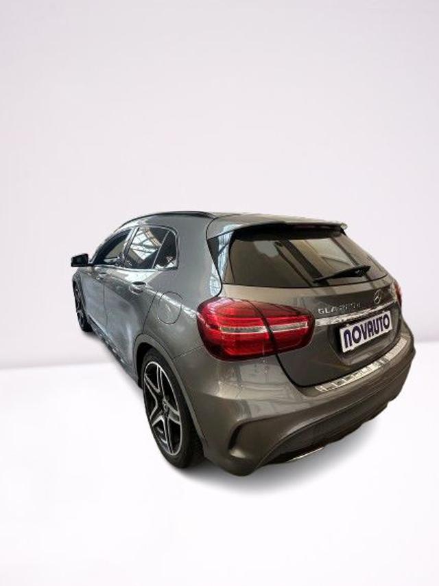 MERCEDES-BENZ GLA 220 usata, con Alzacristalli elettrici