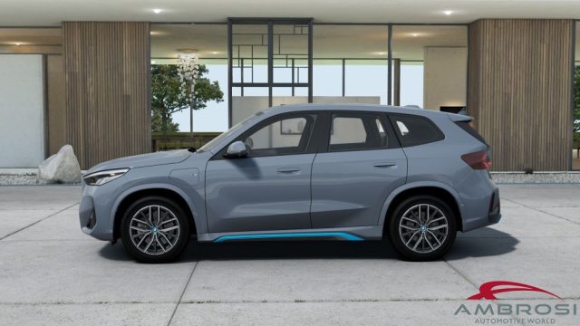 BMW iX1 usata 3