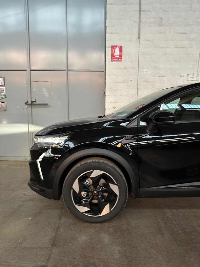 RENAULT Captur usata, con Autoradio