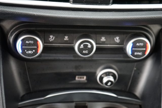 ALFA ROMEO Stelvio usata, con Fendinebbia