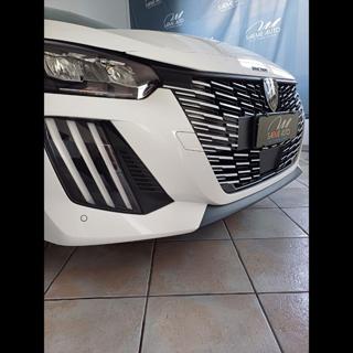 PEUGEOT 208 usata, con Alzacristalli elettrici