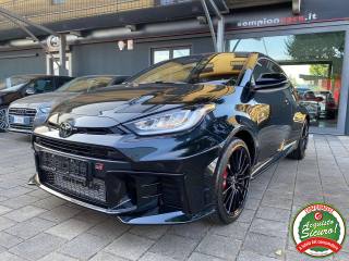 TOYOTA Yaris usata, con Airbag laterali