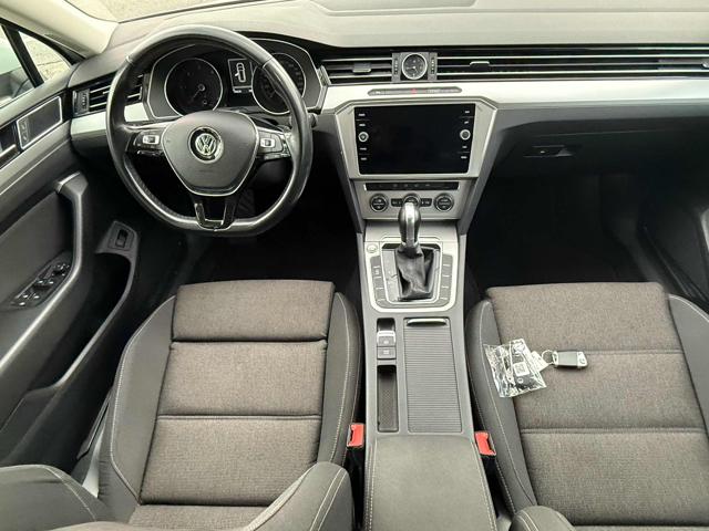VOLKSWAGEN Passat Variant usata 33