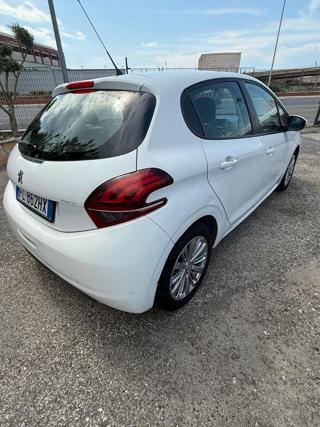 PEUGEOT 208 usata, con Chiusura centralizzata