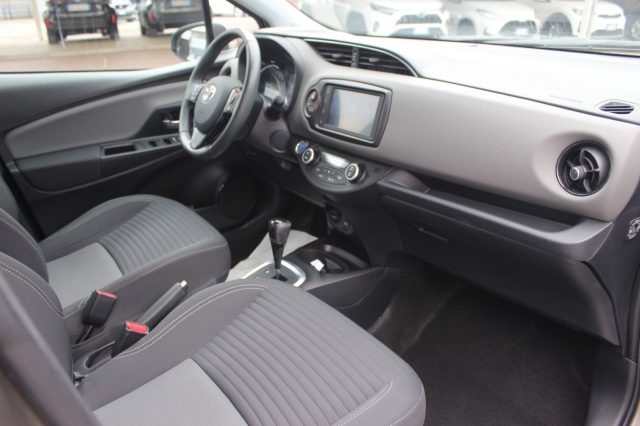 TOYOTA Yaris usata, con Climatizzatore