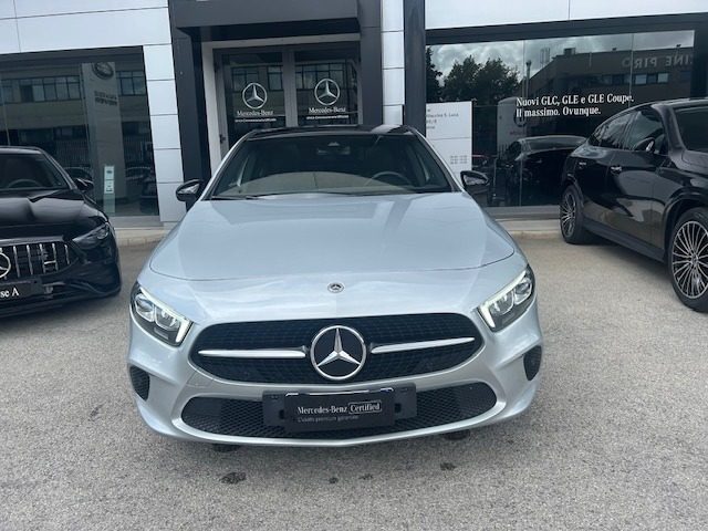 MERCEDES-BENZ A 180 usata, con Airbag