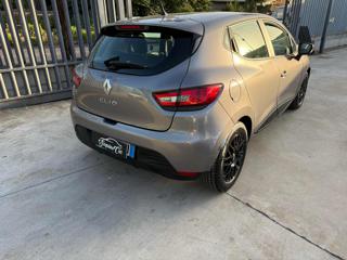 RENAULT Clio usata, con Airbag laterali