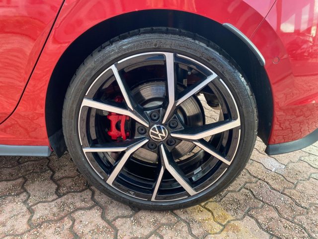 VOLKSWAGEN Golf usata, con Autoradio