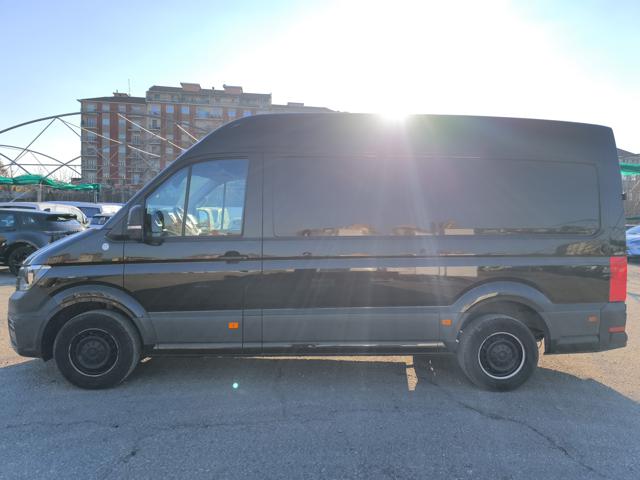 VOLKSWAGEN Crafter usata, con Airbag