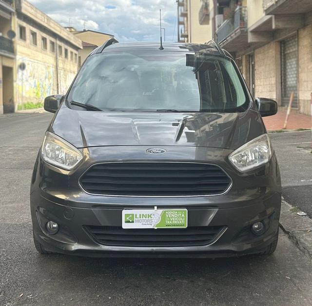 FORD Tourneo Courier usata, con Autoradio
