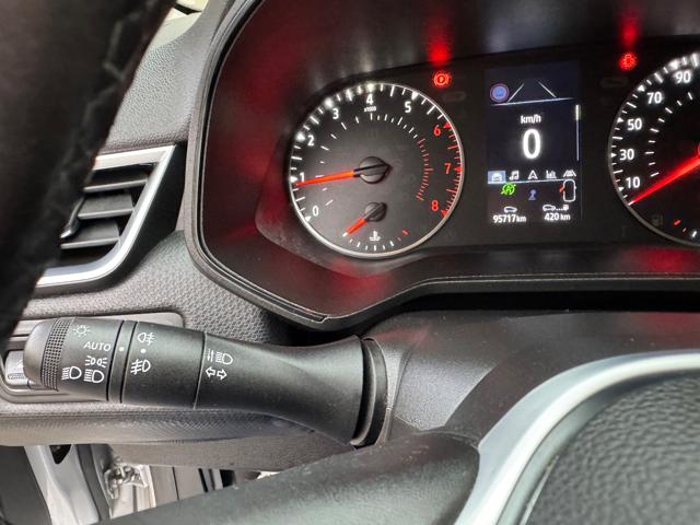 RENAULT Clio usata, con Sistema di navigazione