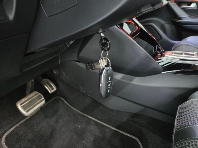 PEUGEOT 2008 usata, con Cerchi in lega