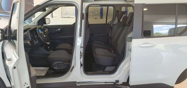 FORD Tourneo Courier usata, con Controllo trazione