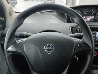 LANCIA Ypsilon usata 16