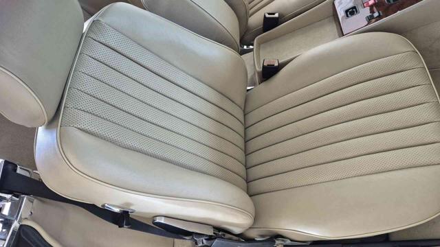 MERCEDES-BENZ SL 560 usata 17