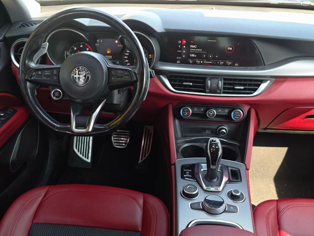 ALFA ROMEO Stelvio usata, con Controllo automatico clima