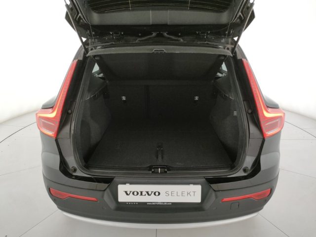 VOLVO XC40 usata, con Luci diurne LED