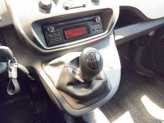 RENAULT Kangoo usata 24