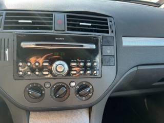 FORD Focus C-Max usata, con Specchietti laterali elettrici