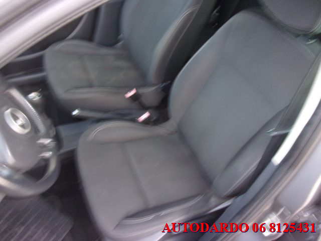 RENAULT Clio usata, con Fendinebbia