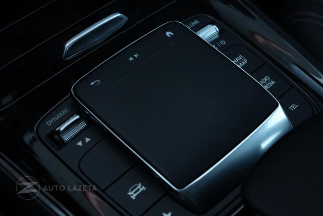 MERCEDES-BENZ GLA 180 usata, con Controllo automatico clima