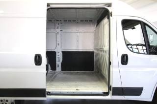 PEUGEOT Boxer usata, con ESP