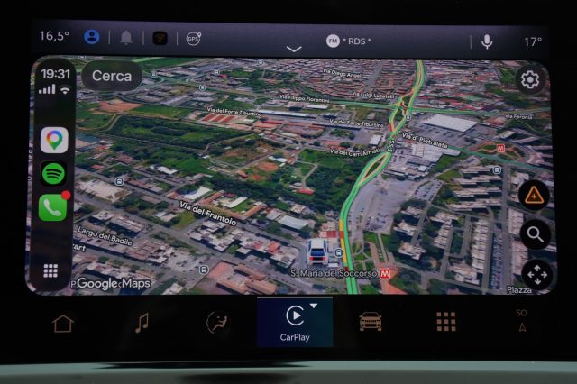 JEEP Compass usata, con Autoradio digitale