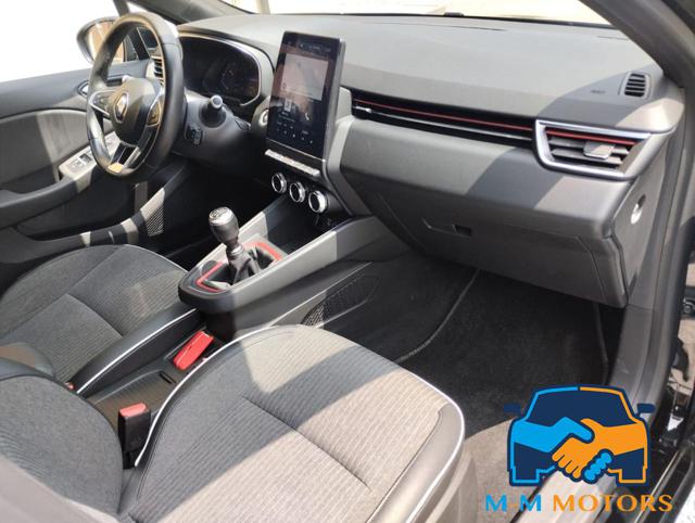 RENAULT Clio usata, con Park Distance Control