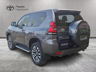TOYOTA Land Cruiser usata, con Alzacristalli elettrici
