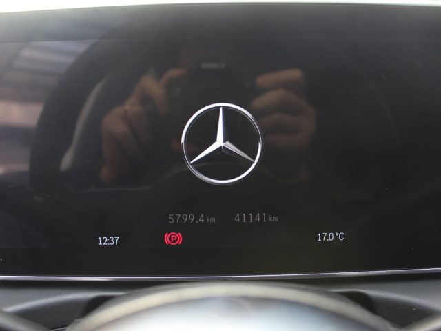 MERCEDES-BENZ C 200 usata, con Frenata d